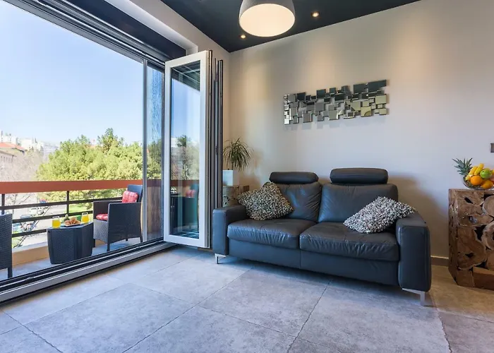 Superior Apartment