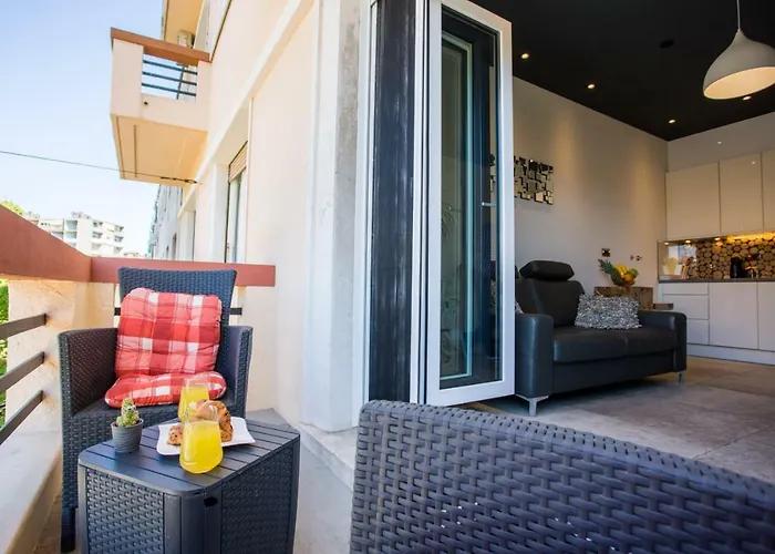 Superior Apartment